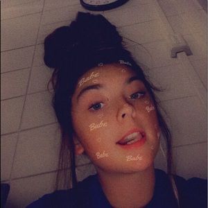 Meet your Posher, Destrie